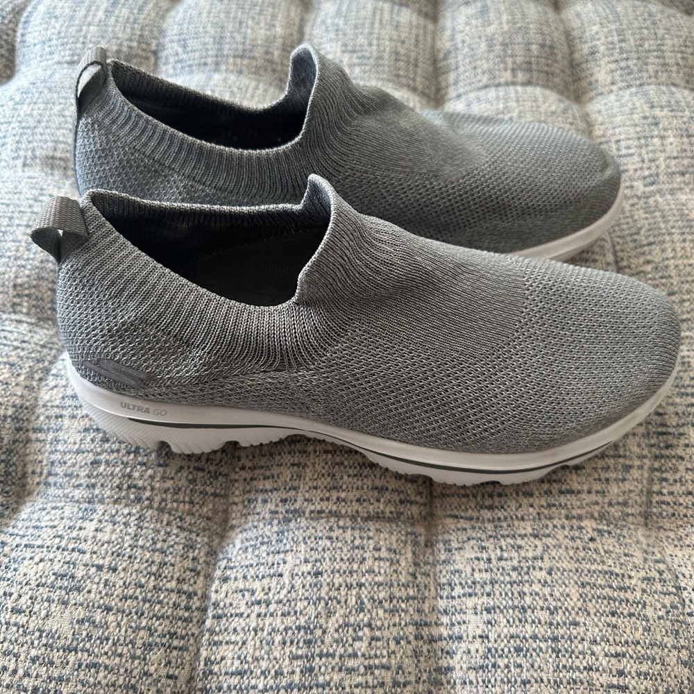 Skechers Go Walk Slip-On Grey Sneakers